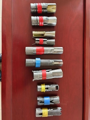امتداد قذيفة الصخرة المسمار الطول 50 - 1000mm حجم الرأس 17 - 50mm لدعم هيكلي